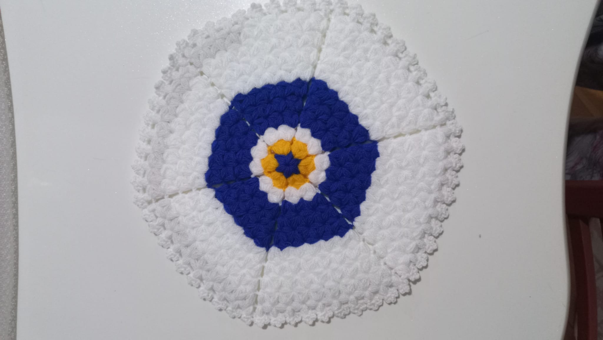 El örgüsü dekorasyon-handgestrickte Dekoration